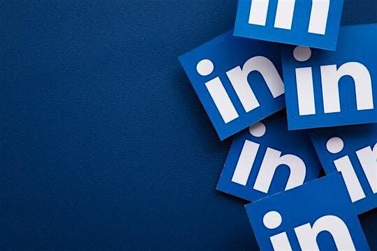 Say Cheese to Success: LinkedIn & Headshots Made Easy